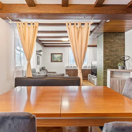 Vendégház Haus Tannenberg 3*